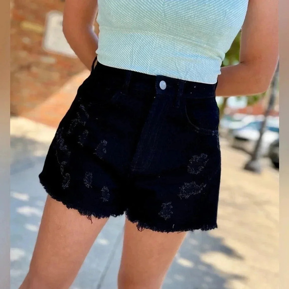 Pants - Boutique Distressed Denim Shorts in Black - Small NWT